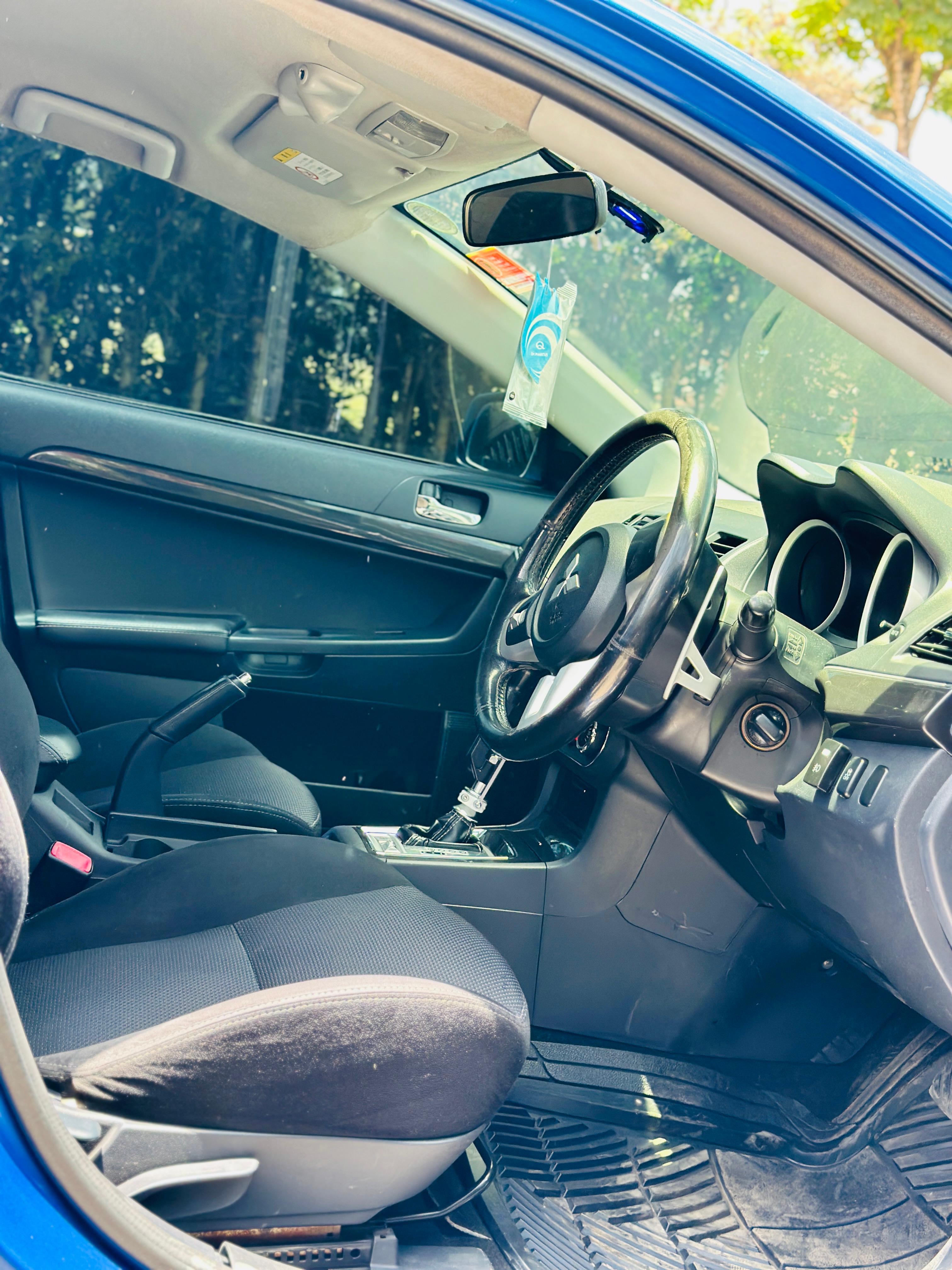 2012 Mitsubishi  Evo 10 - Thumbnail 7