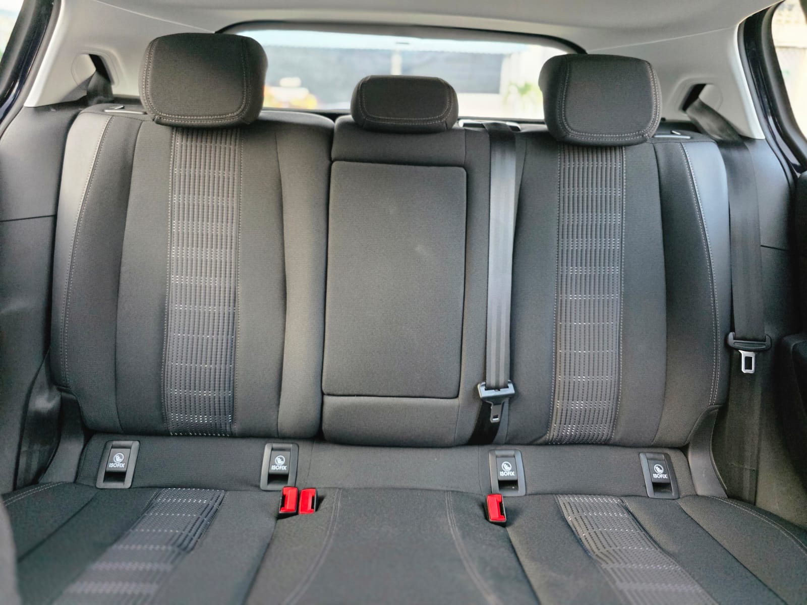 2018 Peugeot 308 - Thumbnail 3