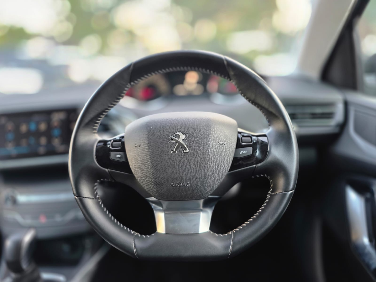 2018 Peugeot 308 - Thumbnail 6