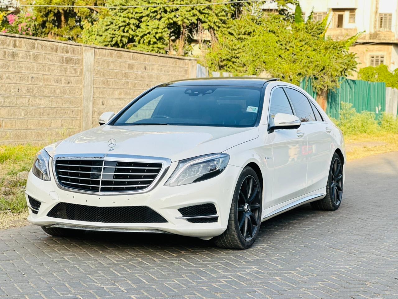 2016 Mercedes-Benz S550 Maybach Spec