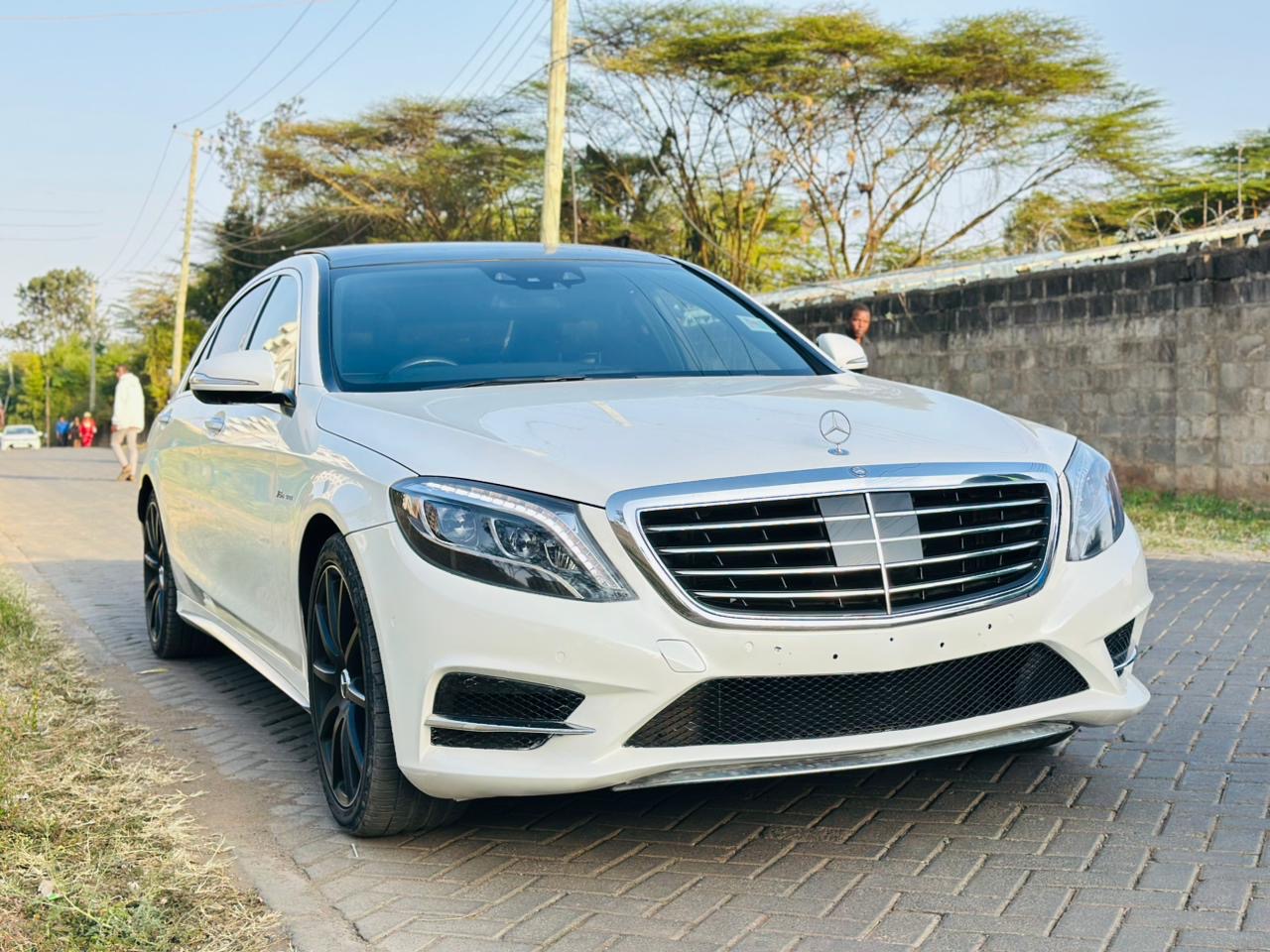 2016 Mercedes-Benz S550 Maybach Spec - Thumbnail 2