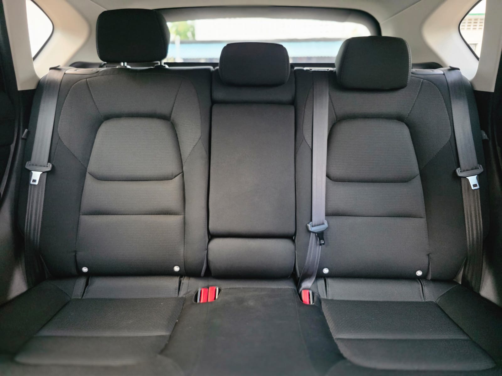 2018 Mazda CX 5 - Thumbnail 3