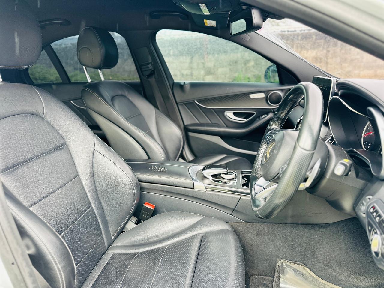 2015 Mercedes-Benz C200 - Thumbnail 8