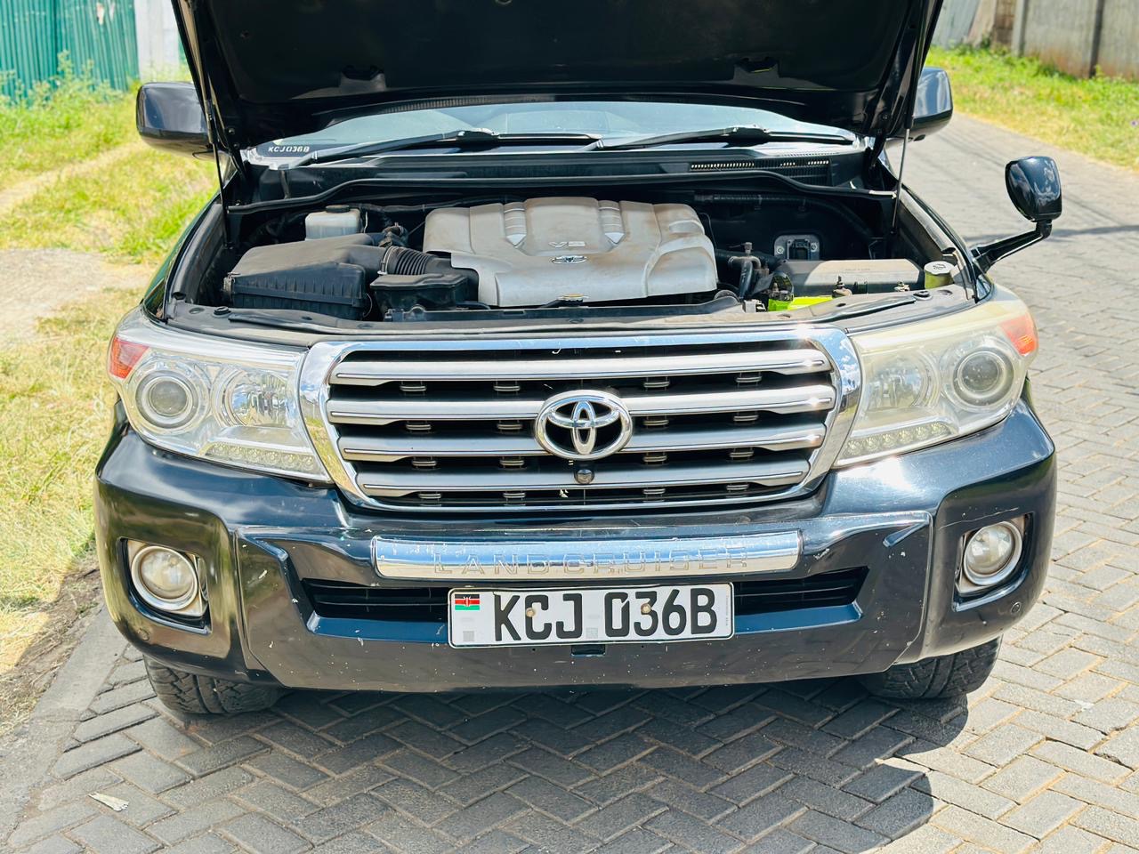 2009 Toyota Prado V8 - Thumbnail 7