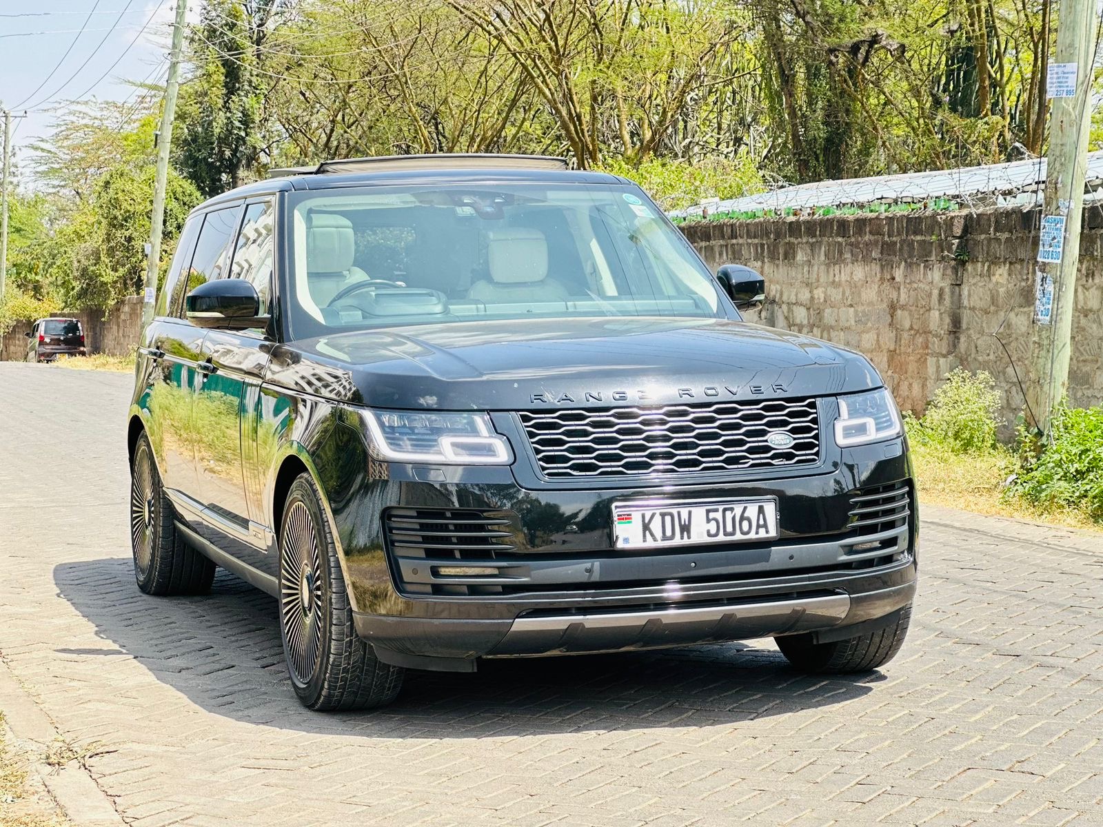 2019 Land Rover Range Rover Vogue LW Base